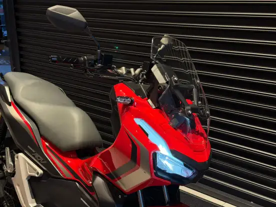 HONDA-ADV-2023
