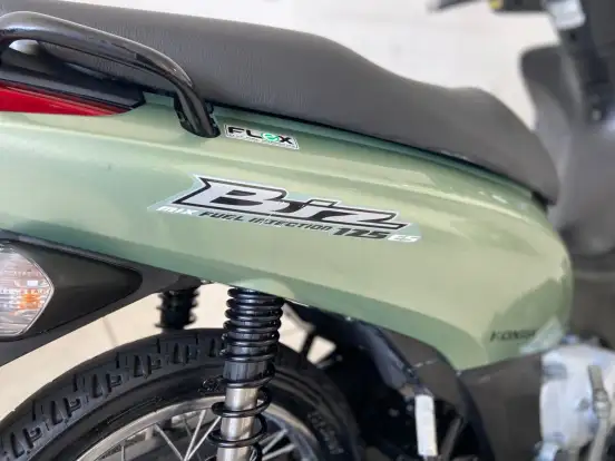 HONDA-BIZ 125 ES-2011