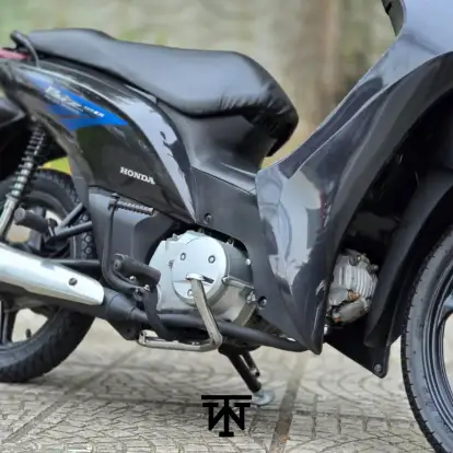 HONDA-BIZ 125 EX-2012