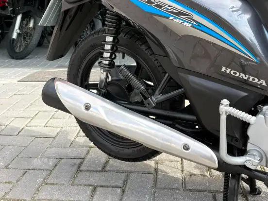 HONDA-BIZ 125i-2017