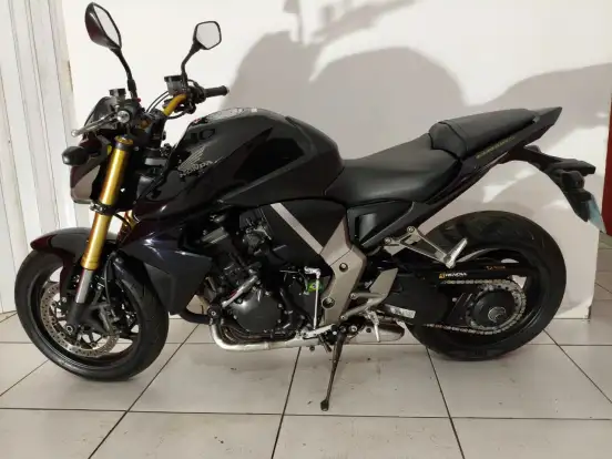 HONDA-CB 1000R-2013
