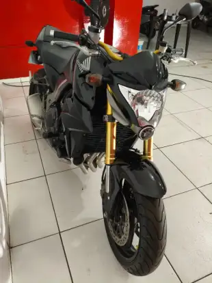 HONDA-CB 1000R-2013