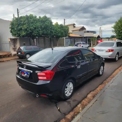 HONDA-CITY-2013