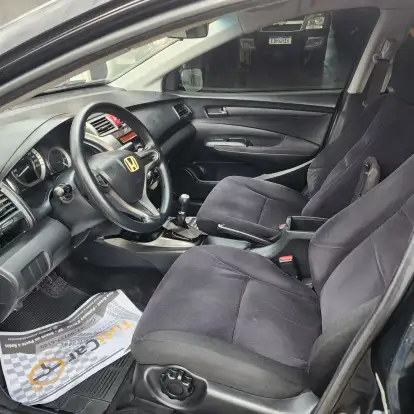 HONDA-CITY-2013