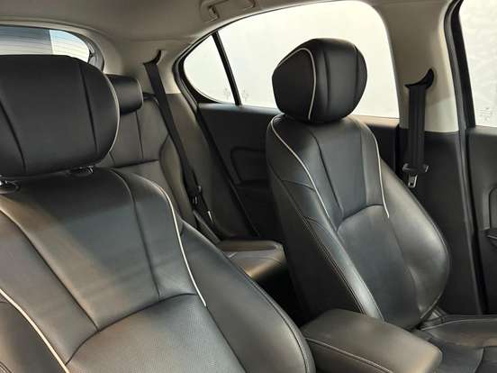 HONDA-CITY-1.5 i-VTEC FLEX HATCH TOURING CVT HONDA-CITY-2023