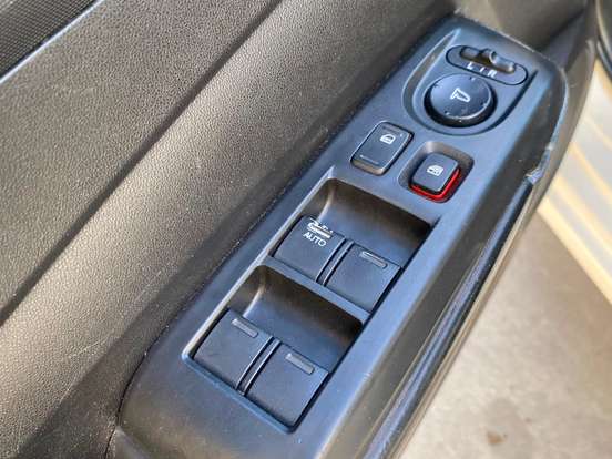 HONDA-CITY-1.5 LX 16V FLEX 4P AUTOMÁTICO HONDA-CITY-2012