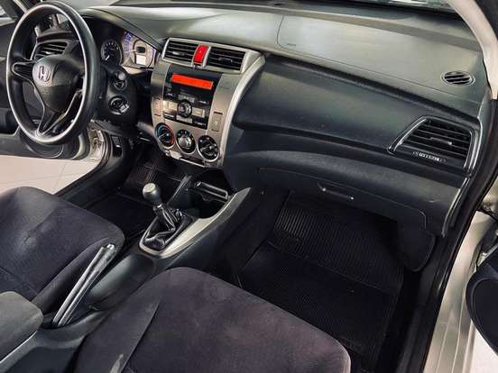 HONDA-CITY-2012