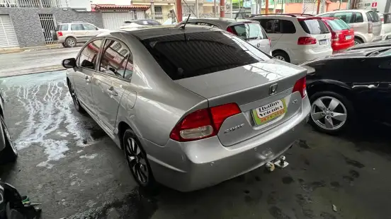 HONDA-CIVIC-2011