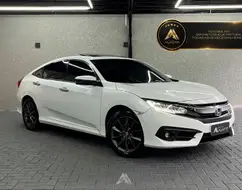 HONDA CIVIC 1.5 16V TURBO GASOLINA TOURING 4P CVT HONDA CIVIC 1.5 16V TURBO GASOLINA TOURING 4P CVT
