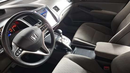 HONDA-CIVIC-2010