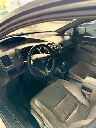 HONDA-CIVIC-2011