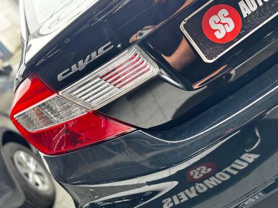 HONDA-CIVIC-2012