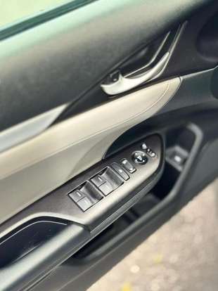 HONDA-CIVIC-2021