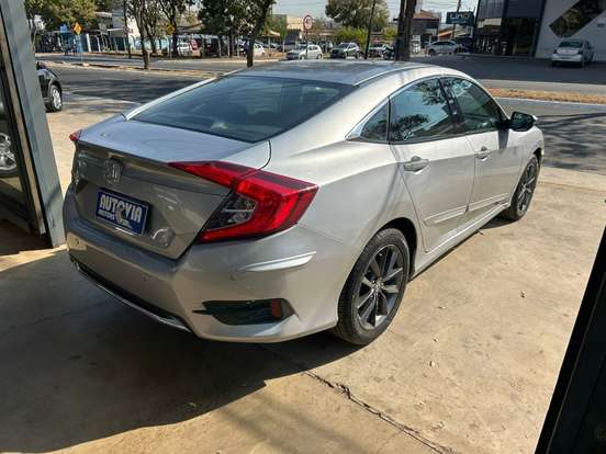 HONDA-CIVIC-2020