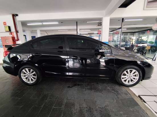 HONDA-CIVIC-2.0 LXR 16V FLEX 4P AUTOMÁTICO HONDA-CIVIC-2013