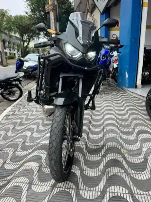 HONDA-CRF 1100L AFRICA TWIN DCT-2022