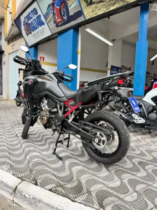 HONDA-CRF 1100L AFRICA TWIN DCT-2022