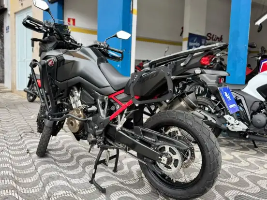 HONDA-CRF 1100L AFRICA TWIN DCT HONDA-CRF 1100L AFRICA TWIN DCT-2022