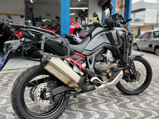 HONDA-CRF 1100L AFRICA TWIN DCT HONDA-CRF 1100L AFRICA TWIN DCT-2022