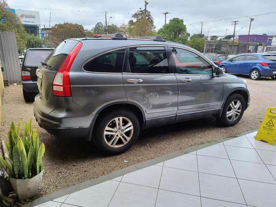 HONDA-CRV-2010