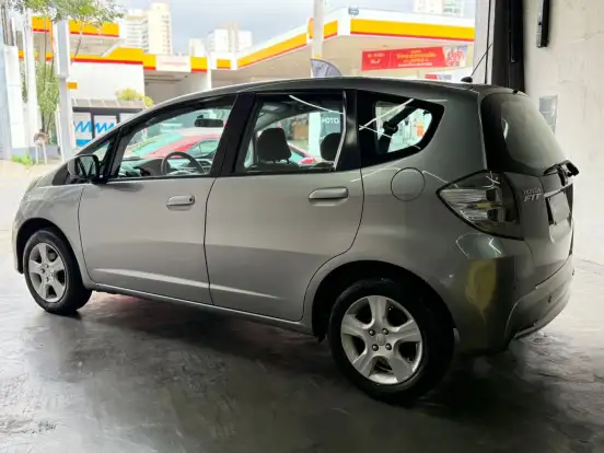 HONDA-FIT-1.4 CX 16V FLEX 4P AUTOMÁTICO HONDA-FIT-2013