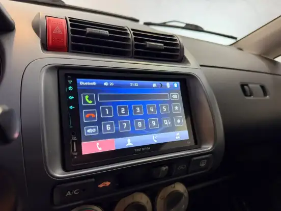 HONDA-FIT-2007