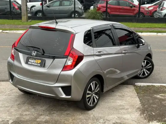 HONDA-FIT-2015