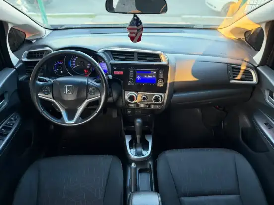 HONDA-FIT-2015