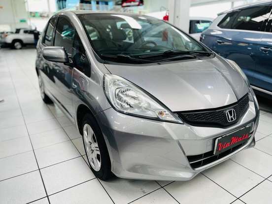 HONDA-FIT-2013