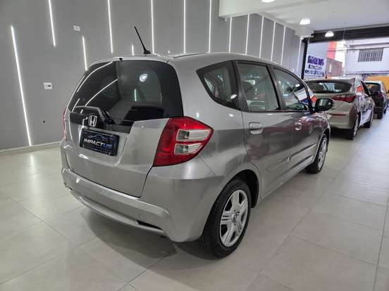 HONDA-FIT-2012