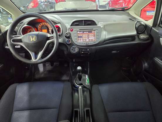 HONDA-FIT-1.4 DX 16V FLEX 4P MANUAL HONDA-FIT-2012