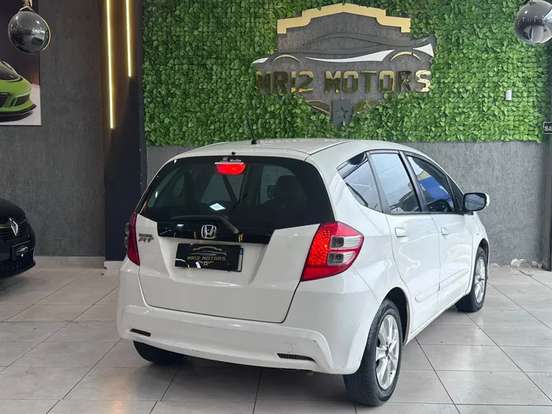 HONDA-FIT-2013