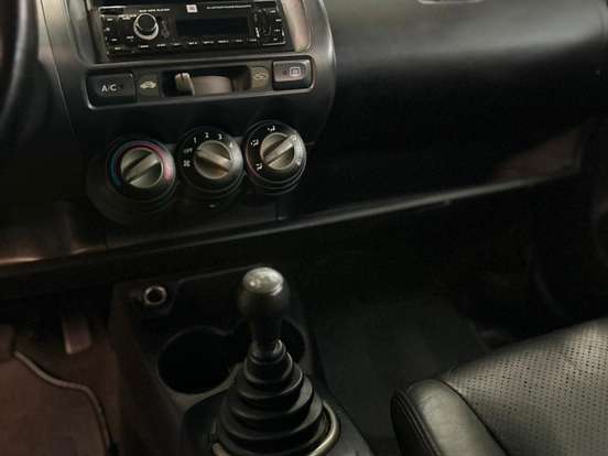 HONDA-FIT-1.4 LX 8V GASOLINA 4P MANUAL HONDA-FIT-2004