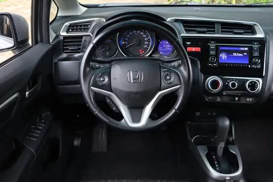 HONDA-FIT-2016