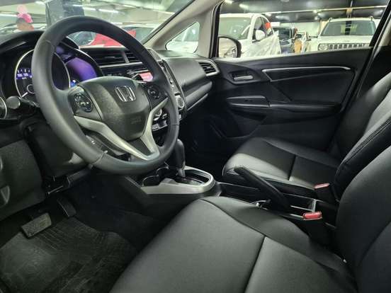 HONDA-FIT-2015