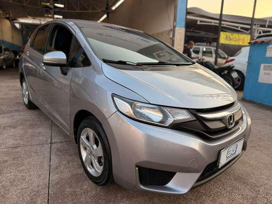 HONDA-FIT-2017