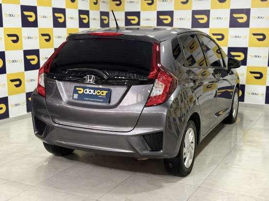 HONDA-FIT-2016