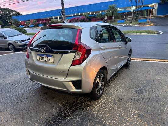 HONDA-FIT-1.5 LX 16V FLEX 4P AUTOMÁTICO HONDA-FIT-2014