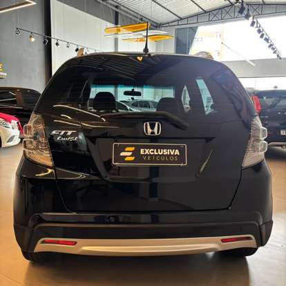 HONDA-FIT-2012