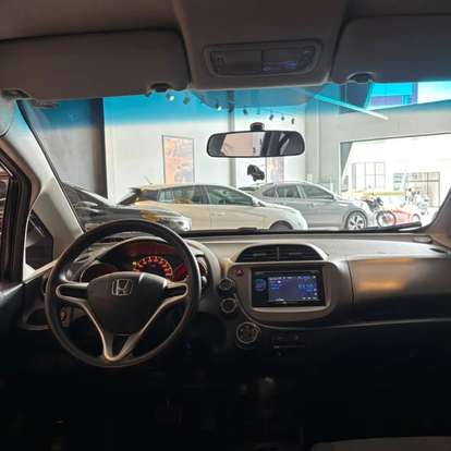 HONDA-FIT-2012
