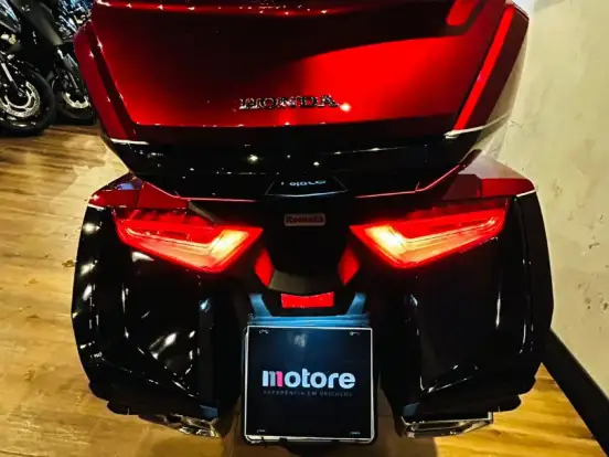 HONDA-GL 1800 GOLD WING TOUR HONDA-GL 1800 GOLD WING TOUR-2018