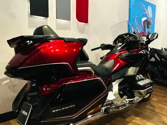 HONDA-GL 1800 GOLD WING TOUR HONDA-GL 1800 GOLD WING TOUR-2018