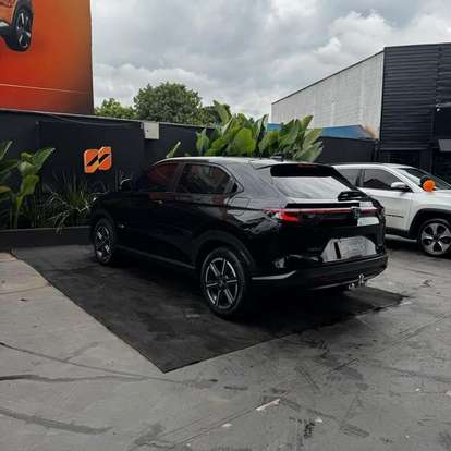 HONDA-HR-V-2023