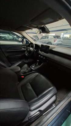 HONDA-HR-V-2023