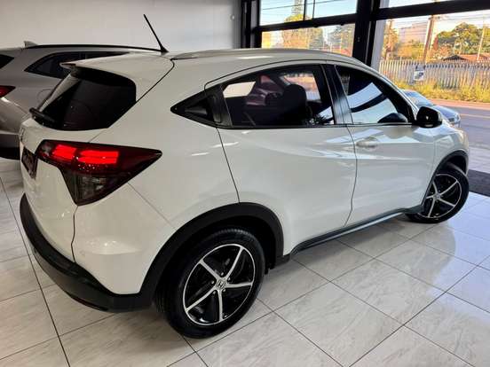 HONDA-HR-V-2021