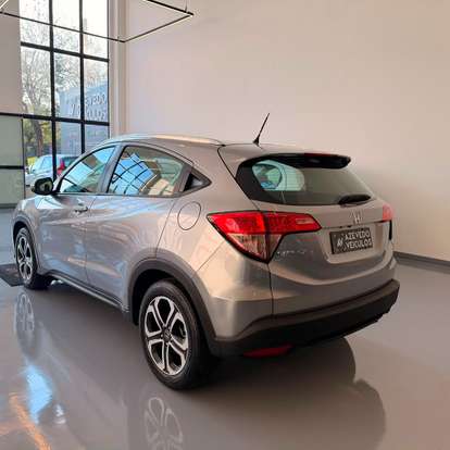 HONDA-HR-V-2015