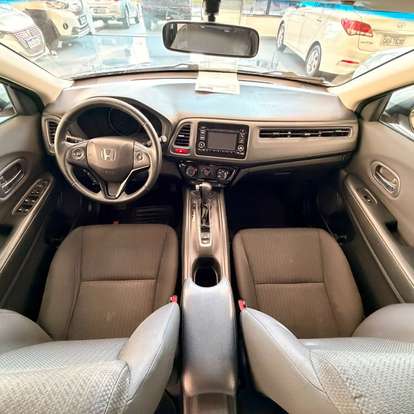 HONDA-HR-V-2015