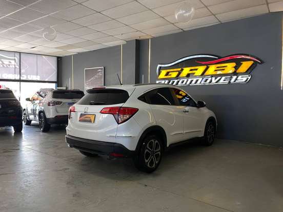 HONDA-HR-V-2015