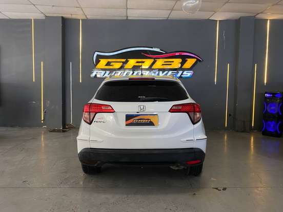 HONDA-HR-V-2015
