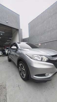 HONDA-HR-V-2017